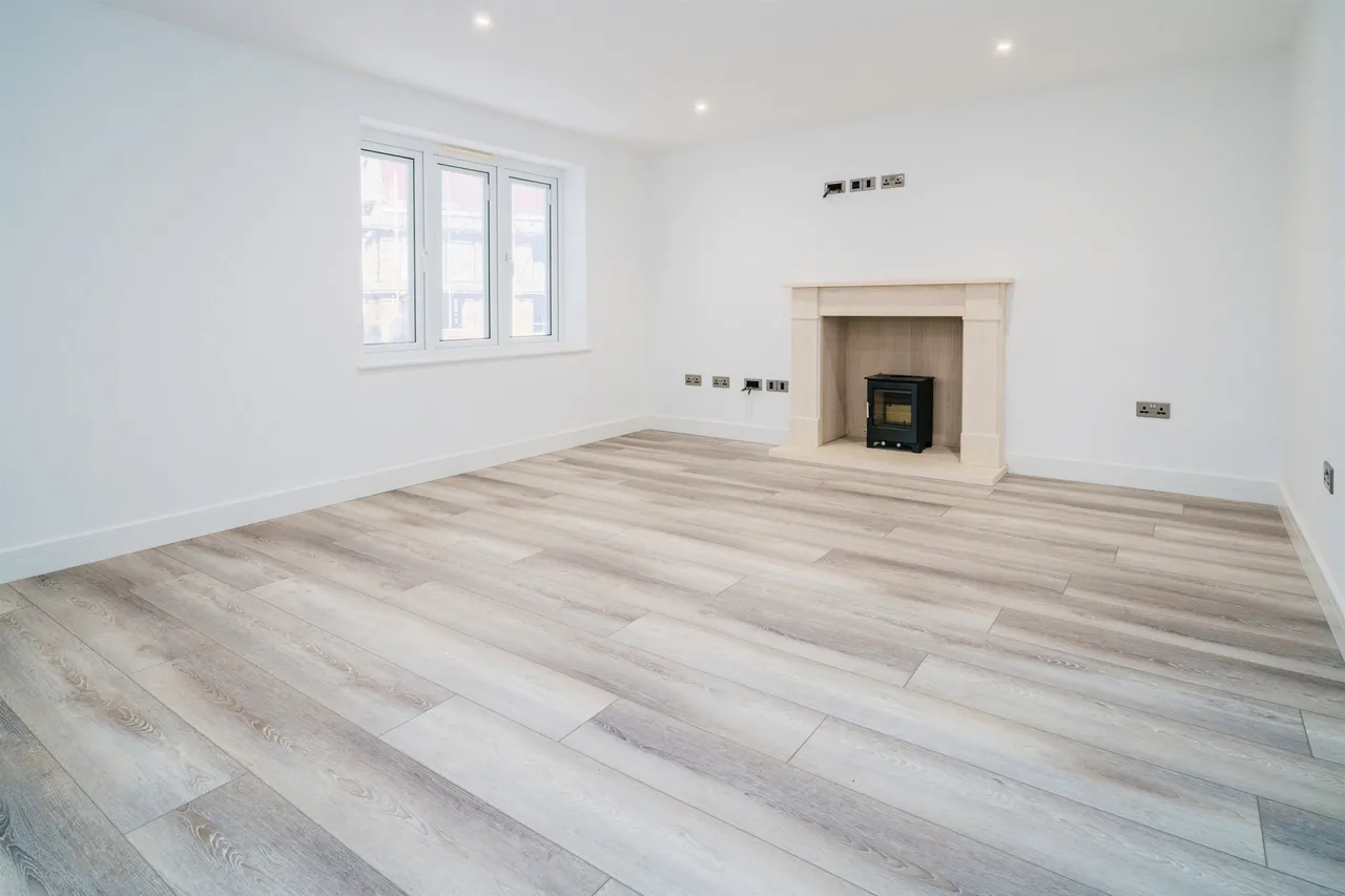 Walnut Tree Close, Nazeing, Waltham Abbey, photo 3