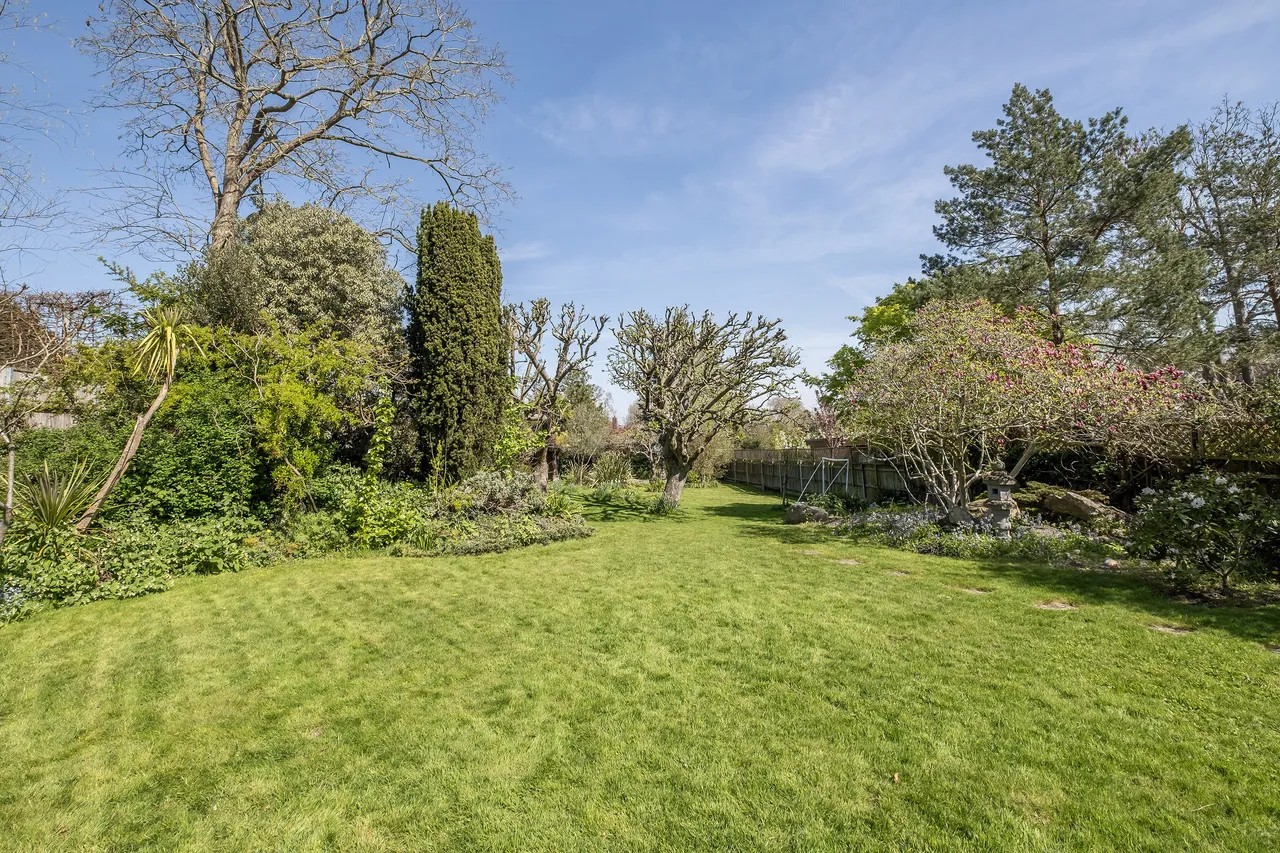 Queens Rise, Richmond, TW10, photo 4
