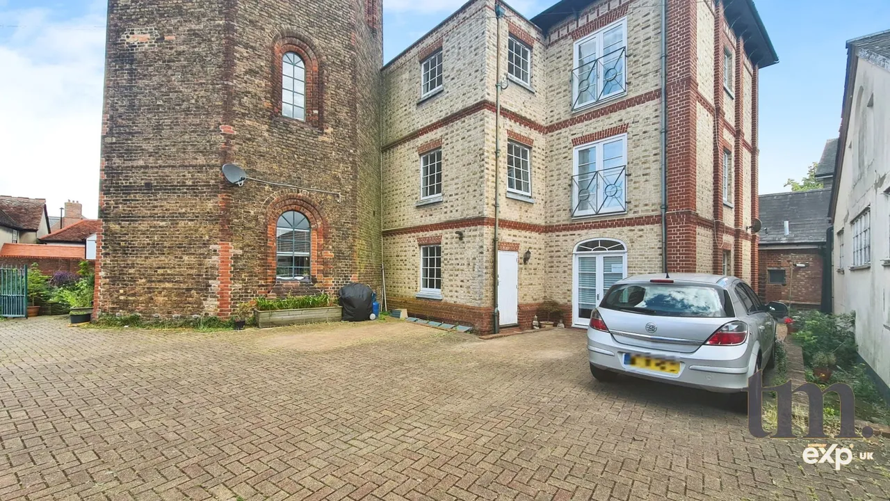 2 bed flat for sale — Swan Side, Braintree, CM7 1UX