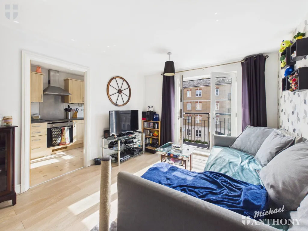 Coxhill Way, HP21, photo 3