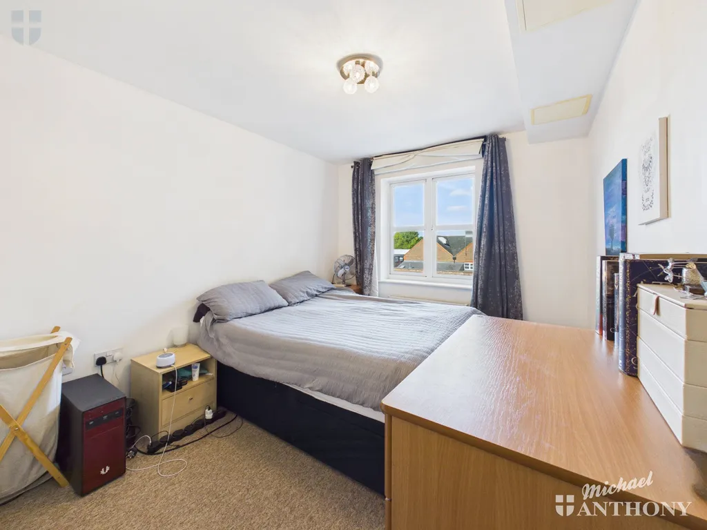 Coxhill Way, HP21, photo 6