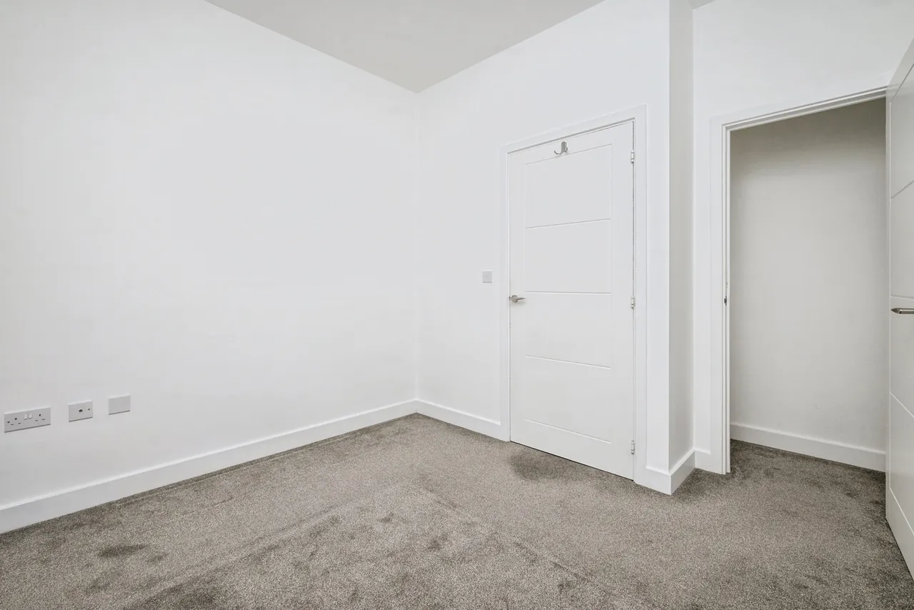 Serpens Vale, Plymouth, PL9, photo 13