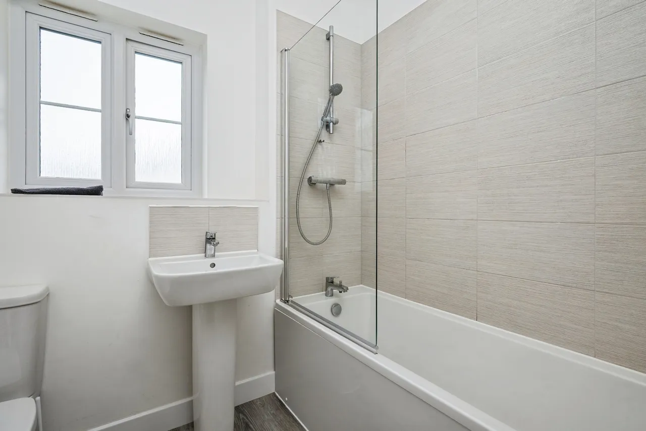 Serpens Vale, Plymouth, PL9, photo 11