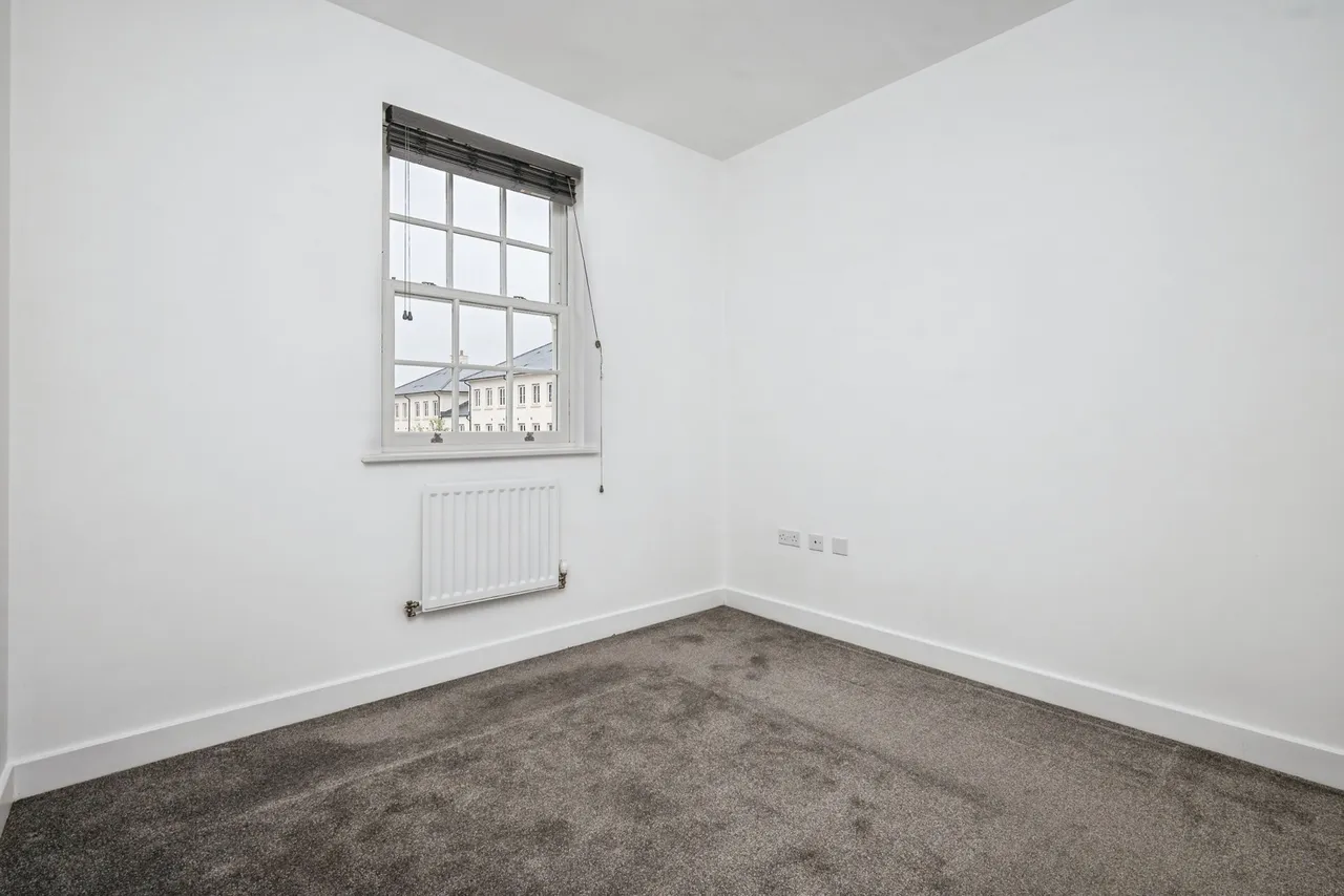 Serpens Vale, Plymouth, PL9, photo 15