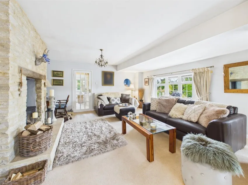 Church Road, Longlevens, photo 12