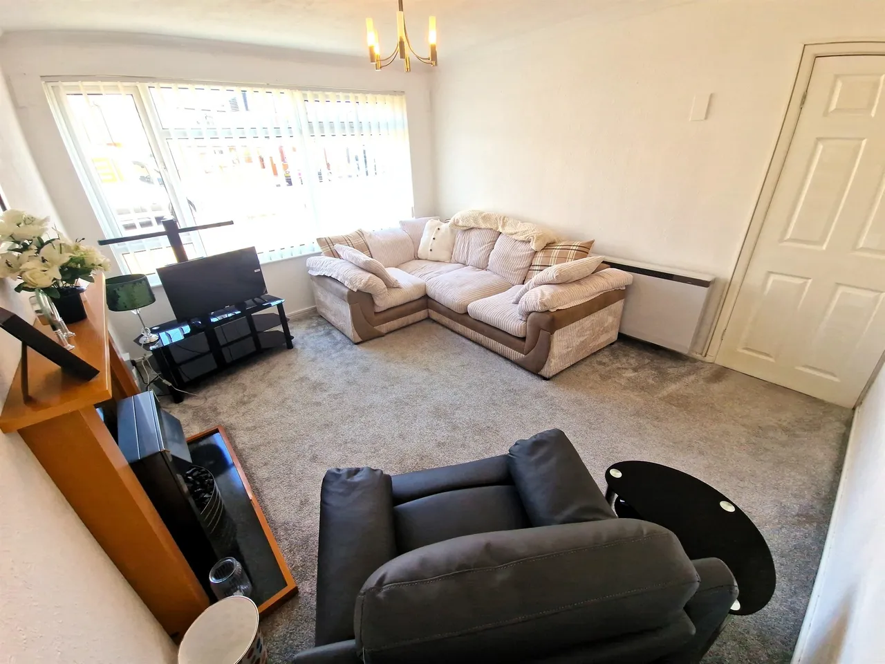 Tyn-Y-Pwll Road, Cardiff, photo 2