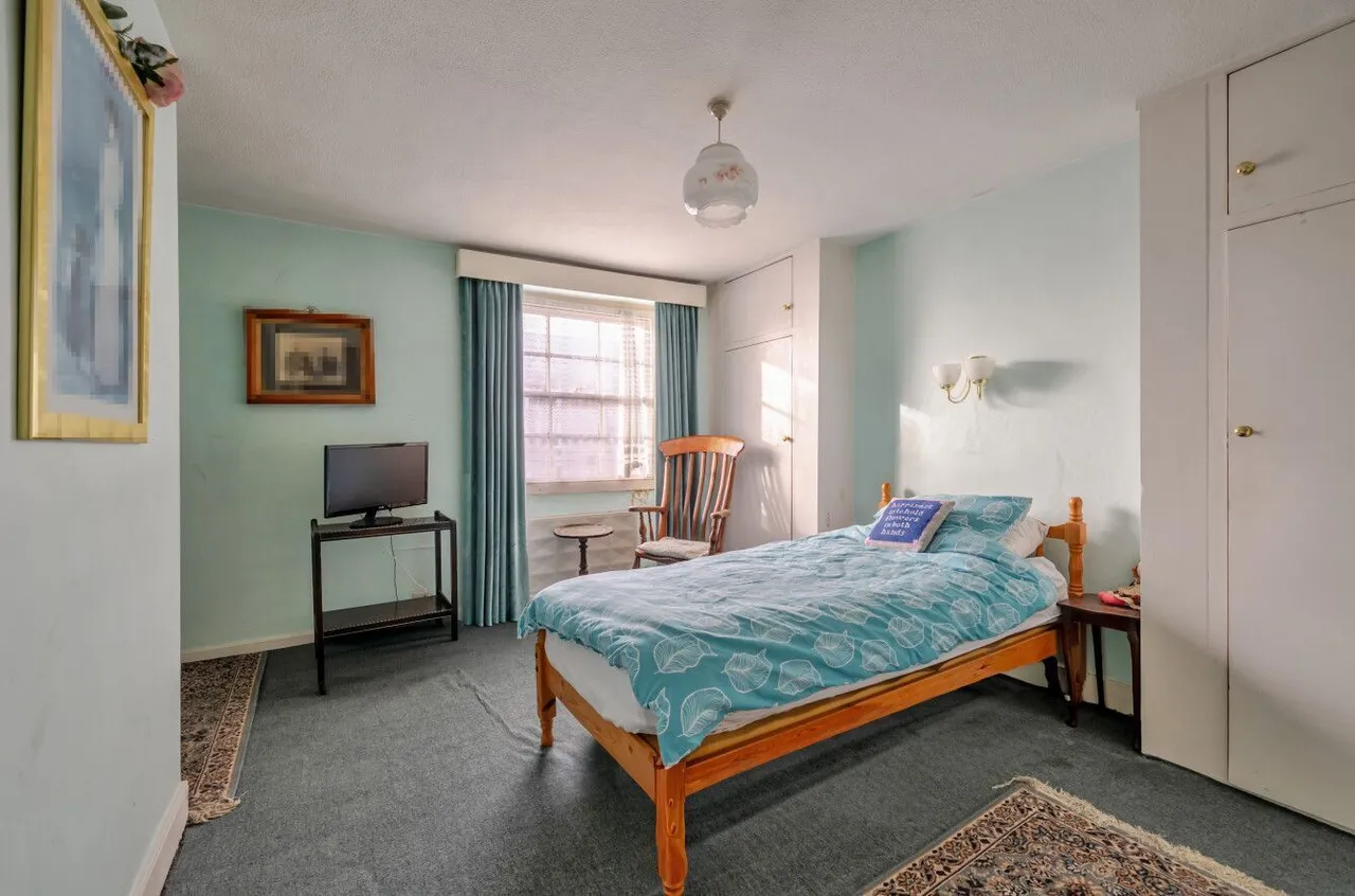 Silver Street, Warminster, BA12, photo 11