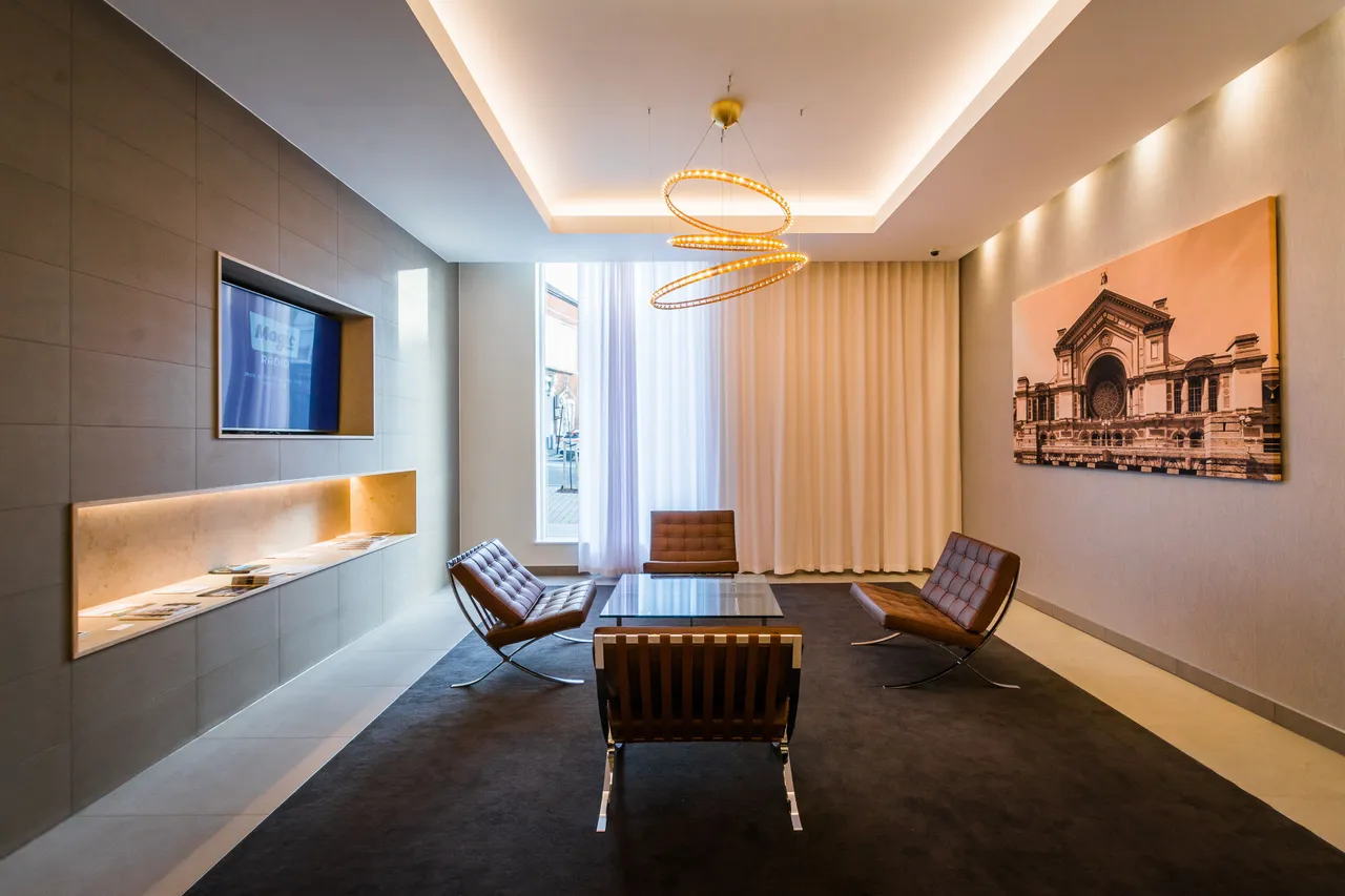 2 bed flat for sale — Flat 3, Basset Court, Smithfield Square, High Street, London