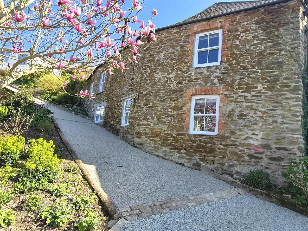 3 bed house for sale, Chapel Lane, Polruan