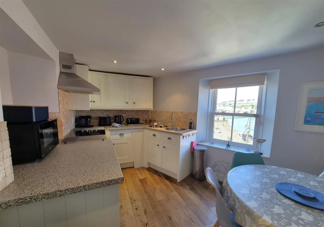 Chapel Lane, Polruan, photo 7
