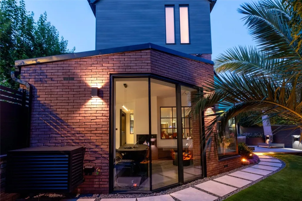 Leydon Close, Rotherhithe, SE16, photo 4
