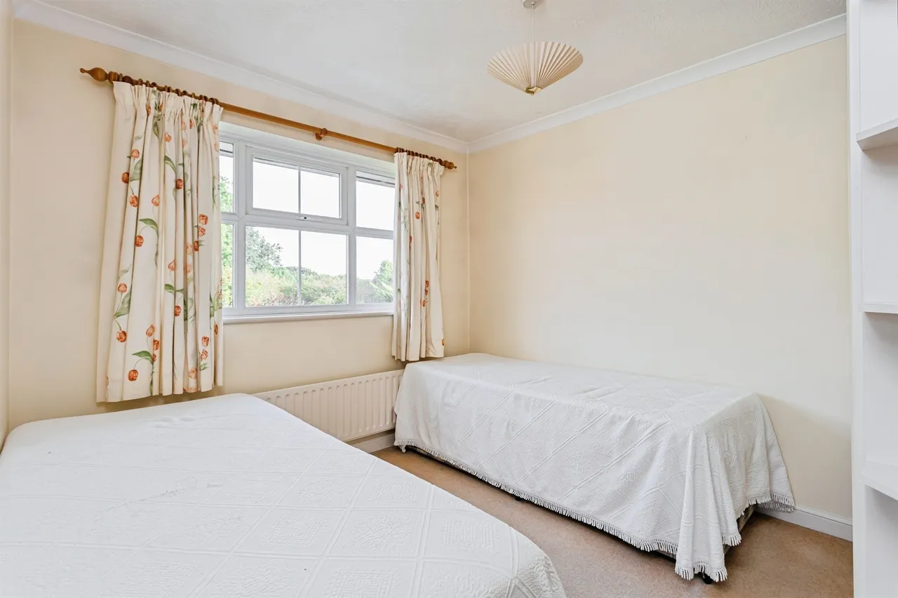 Langridge Way, Burgess Hill, RH15, photo 9