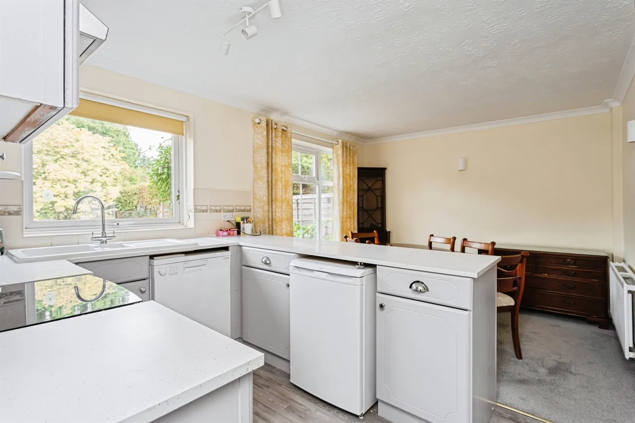 Langridge Way, Burgess Hill, RH15, photo 4