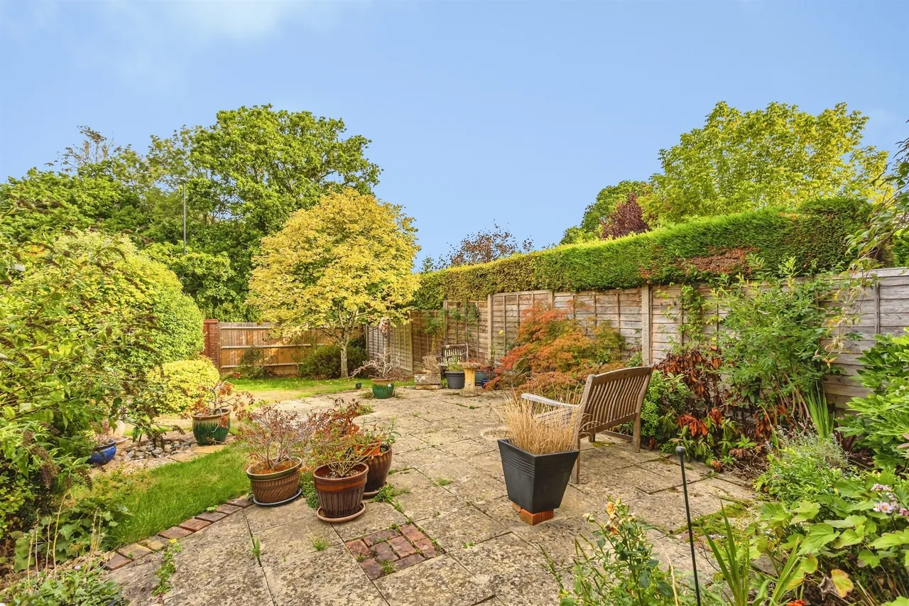 Langridge Way, Burgess Hill, RH15, photo 2