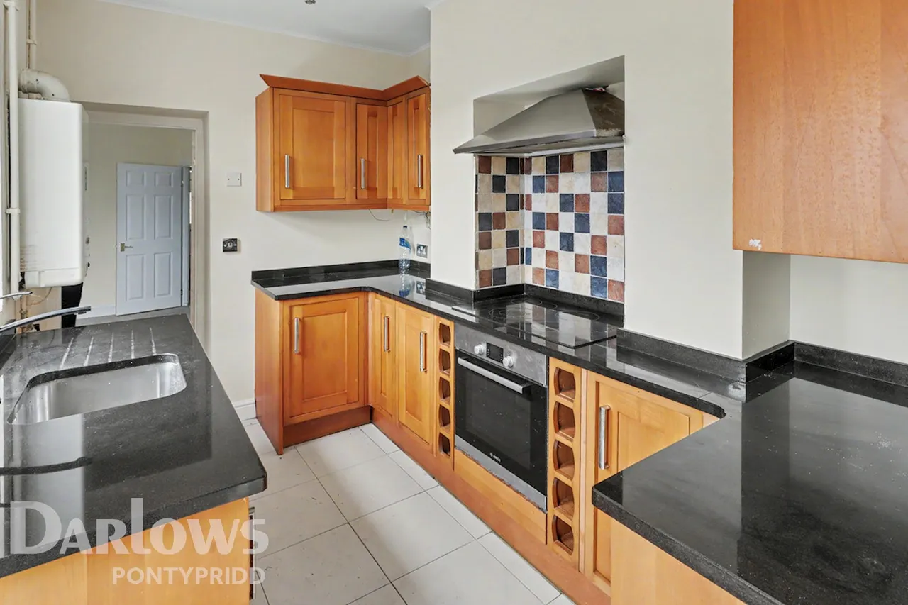 Llantrisant, Pontyclun, photo 6
