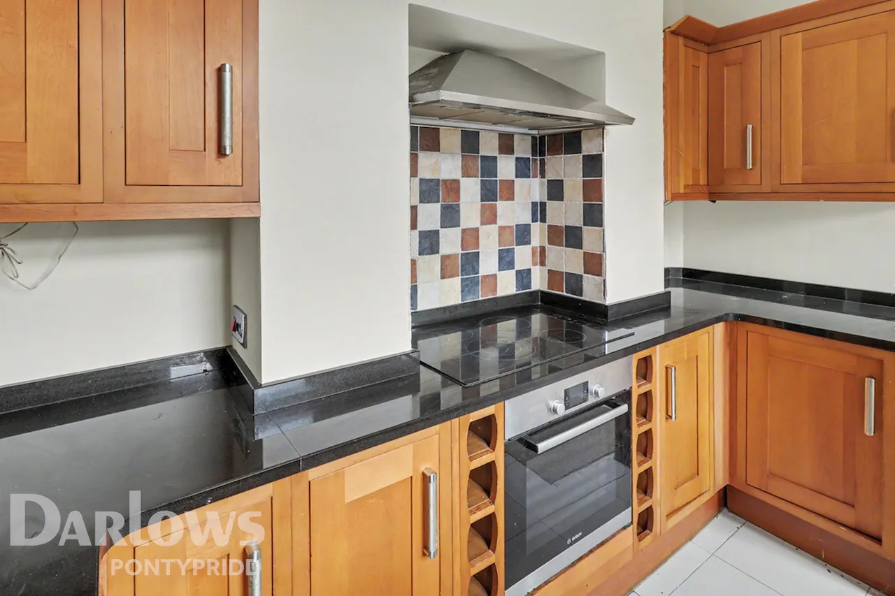 Llantrisant, Pontyclun, photo 5