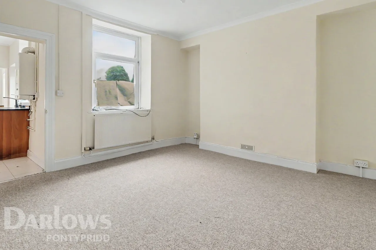 Llantrisant, Pontyclun, photo 3