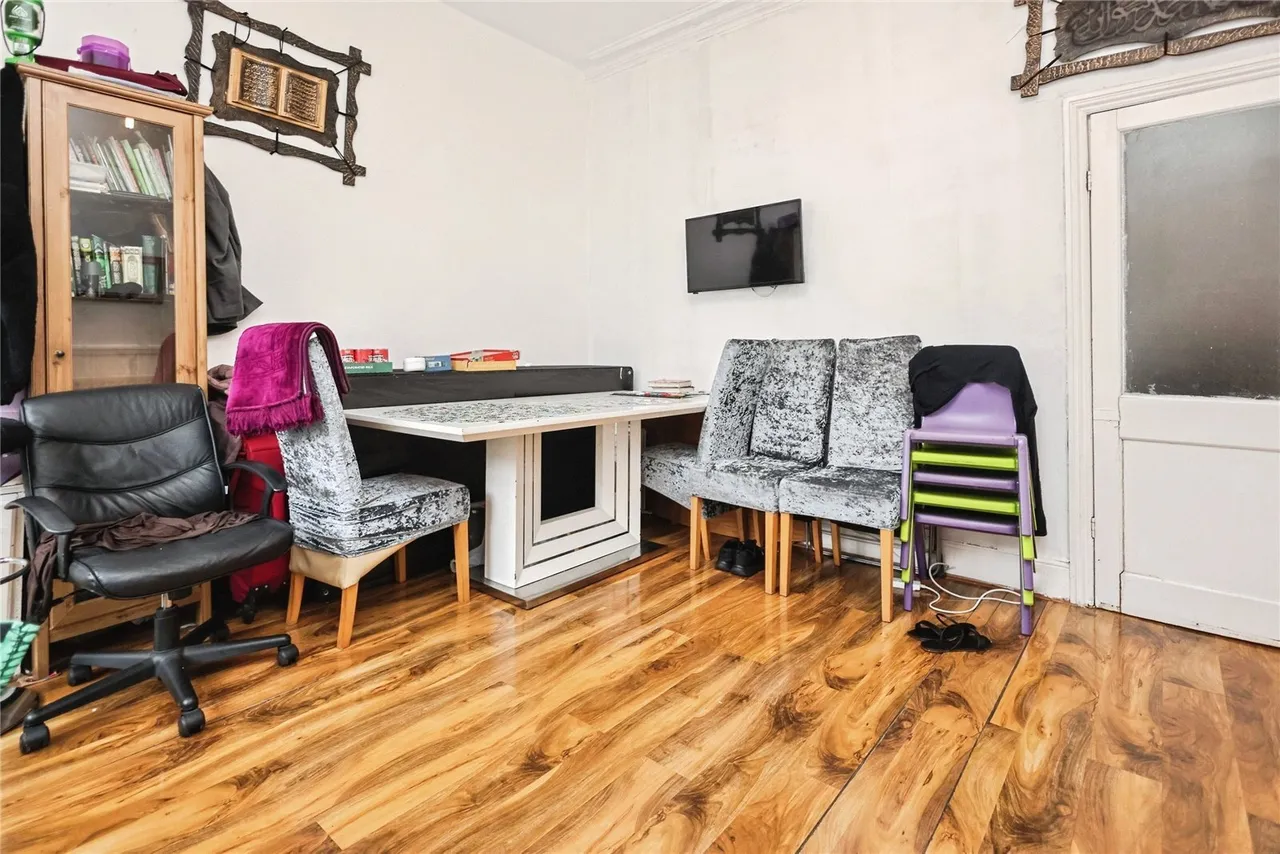 Brantley Road, B6, photo 5