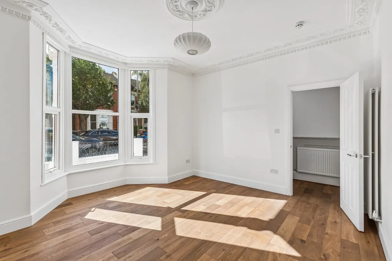 Raleigh Road, Haringay, photo 2