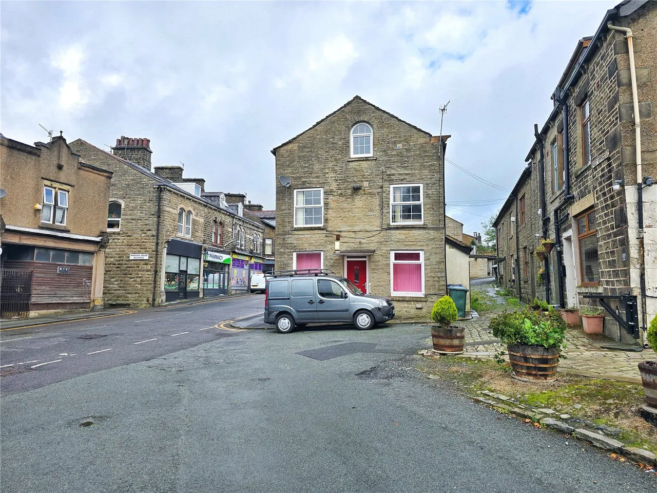 2 bed house for sale, Burnley Road, Crawshawbooth, BB4