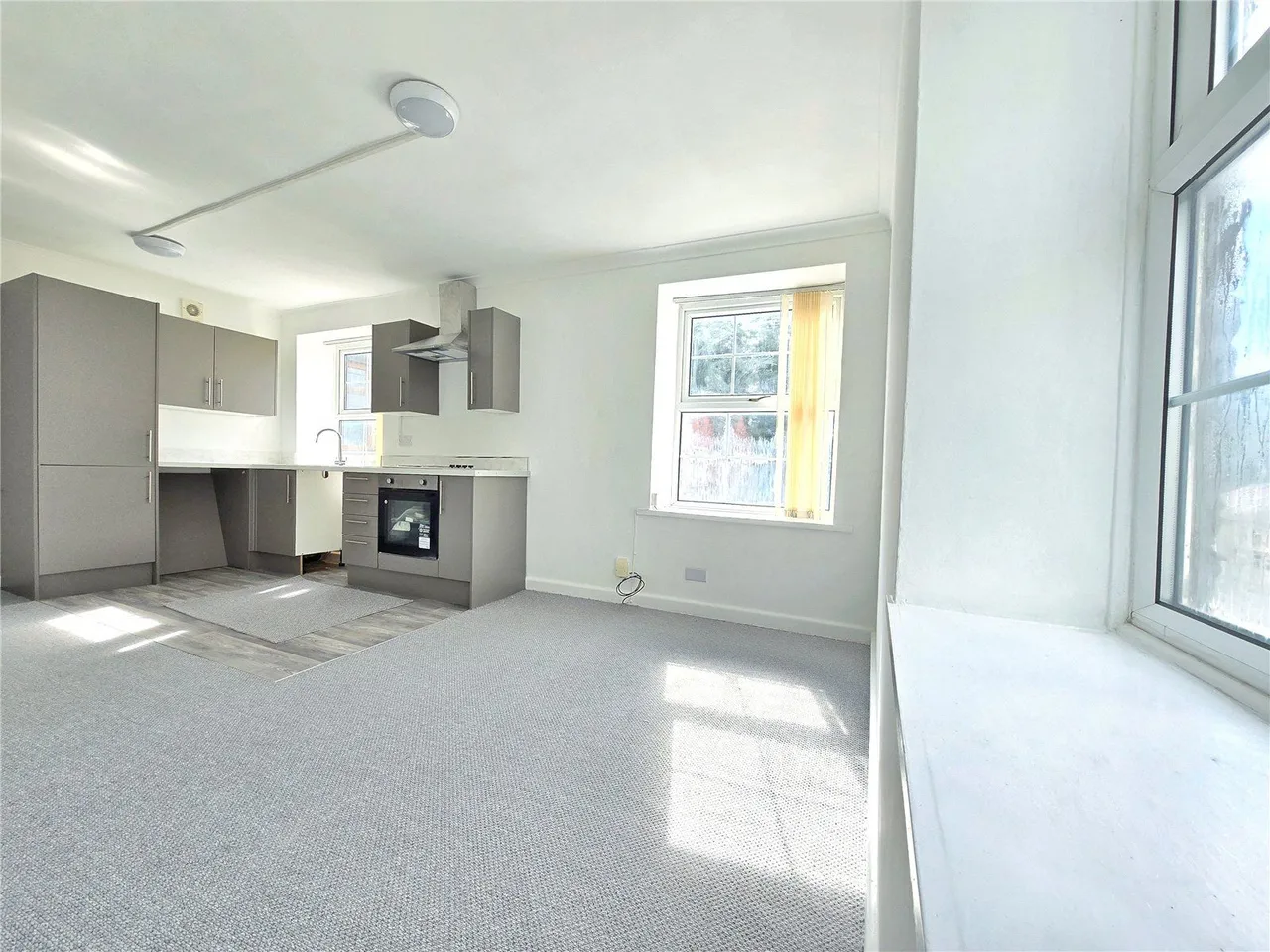 Burnley Road, Crawshawbooth, BB4, photo 11