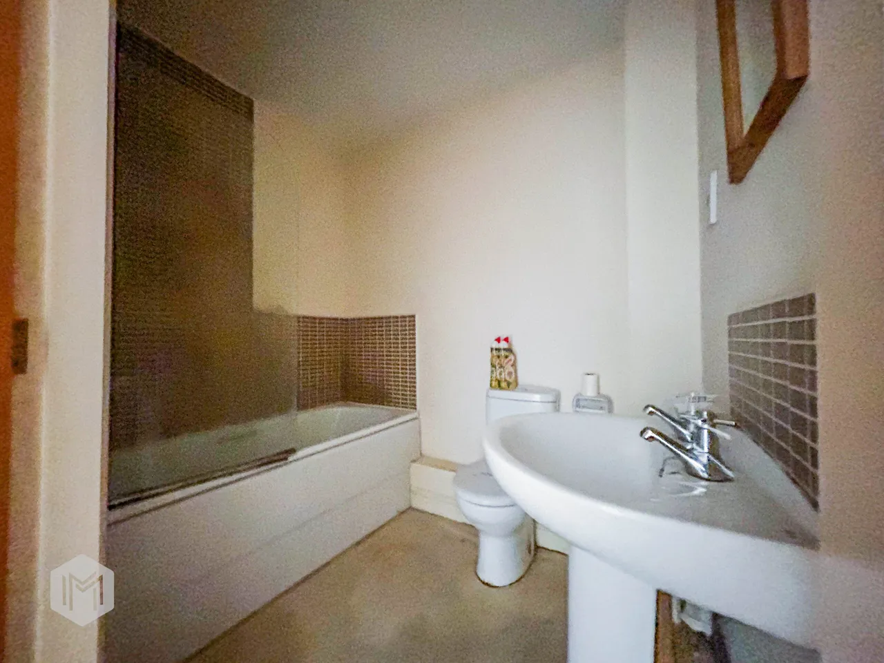Finsbury Court, Bolton, BL1 8XP, photo 6