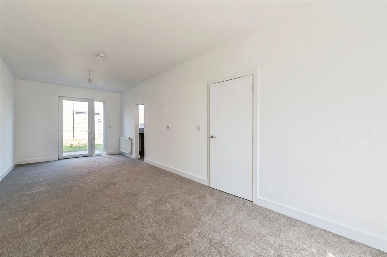 St. Chads Road, Tilbury, Essex, RM18, photo 7