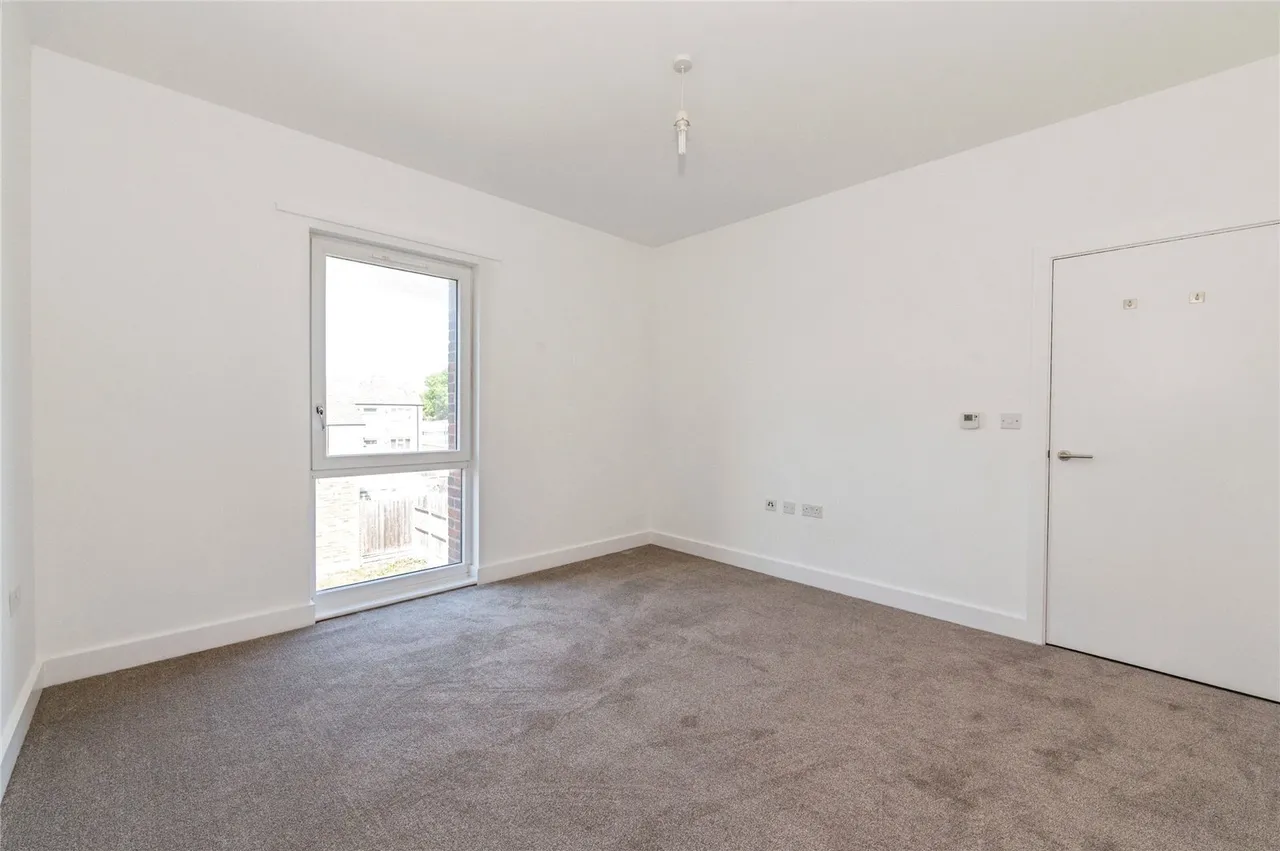 St. Chads Road, Tilbury, Essex, RM18, photo 14
