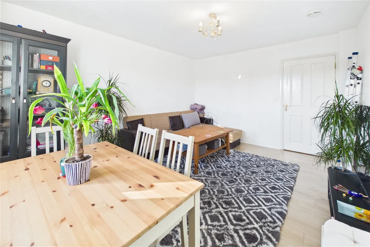 London Road, Newbury, RG14, photo 3