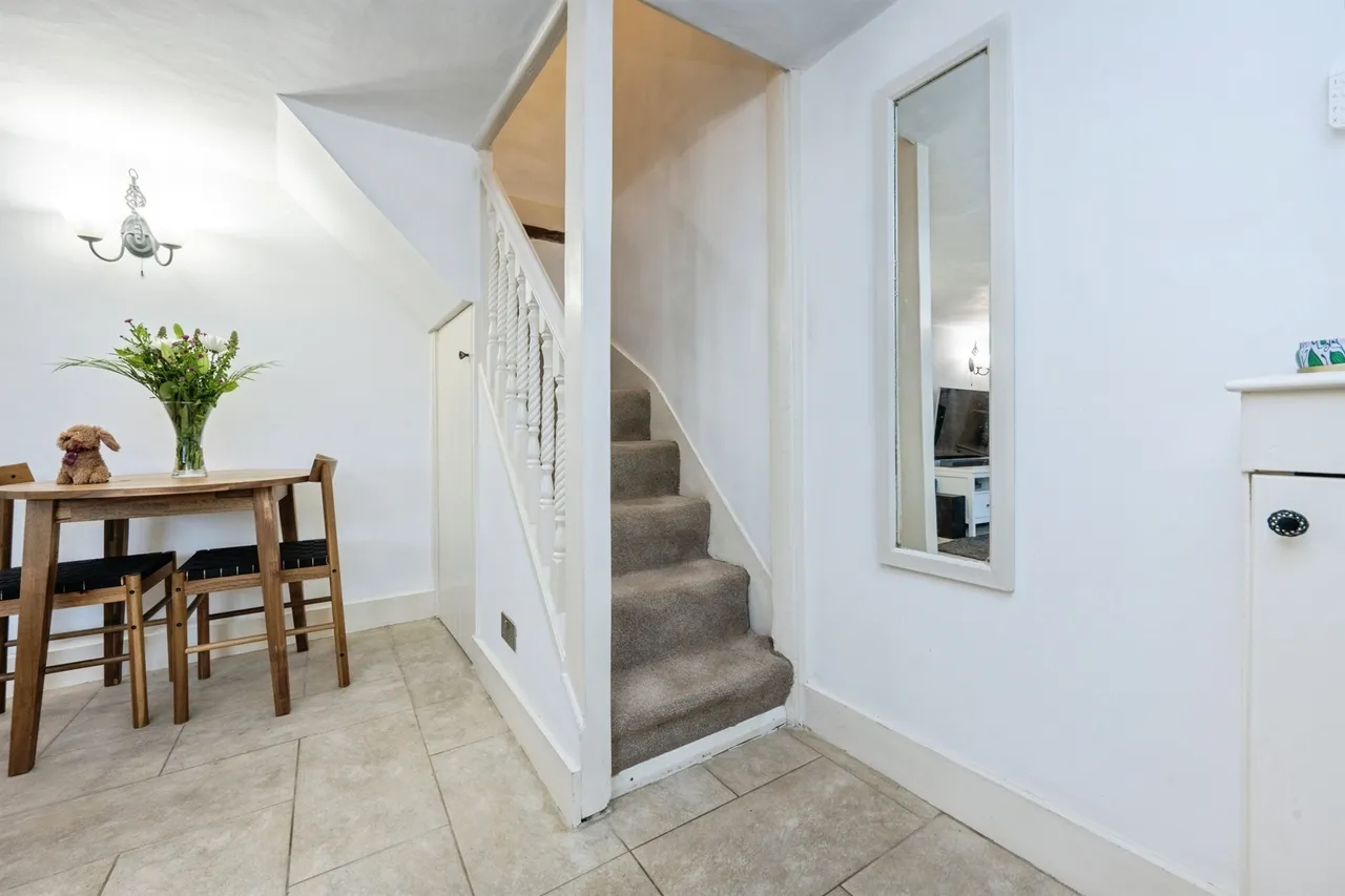 Church Street, GREAT MISSENDEN, photo 10