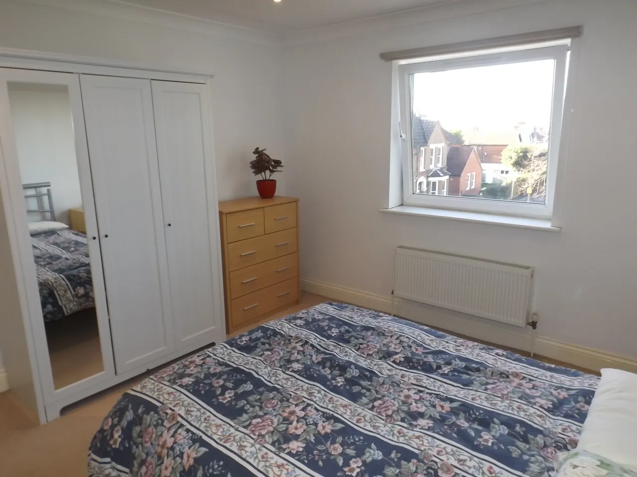 Winchester Road, SO16, photo 7