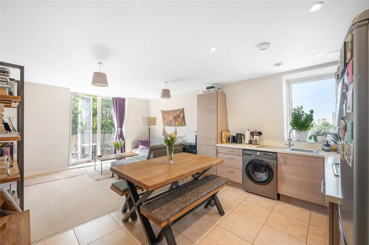 Gideon Road, Battersea, SW11, photo 2