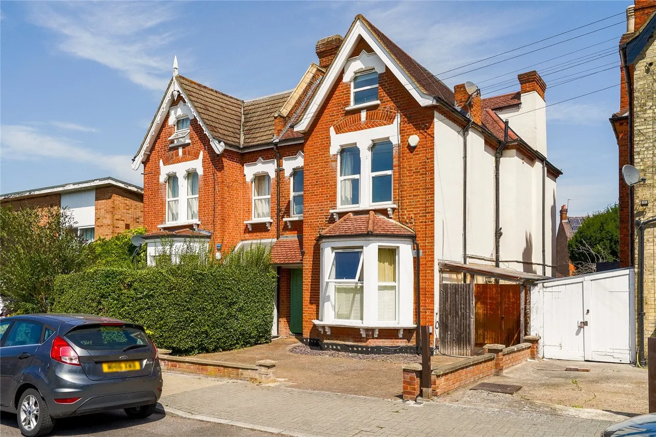 2 bed flat for sale — Hopton Road, London, SW16