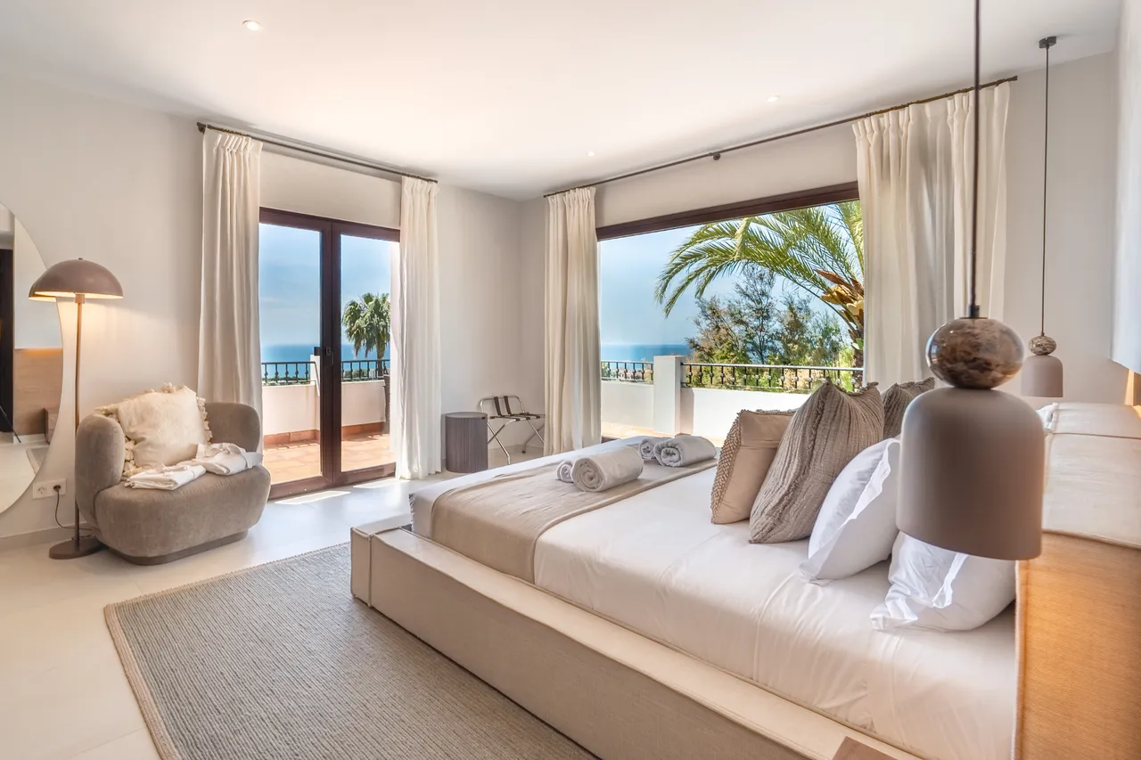 El Rosario, Marbella East, GU21, photo 18