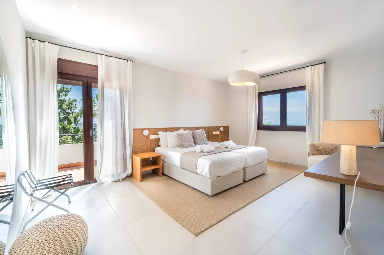 El Rosario, Marbella East, GU21, photo 19