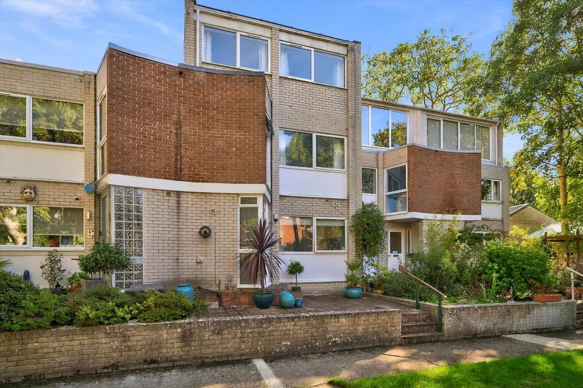 5 bed house for sale, Aquarius, Eel Pie Island, TW1