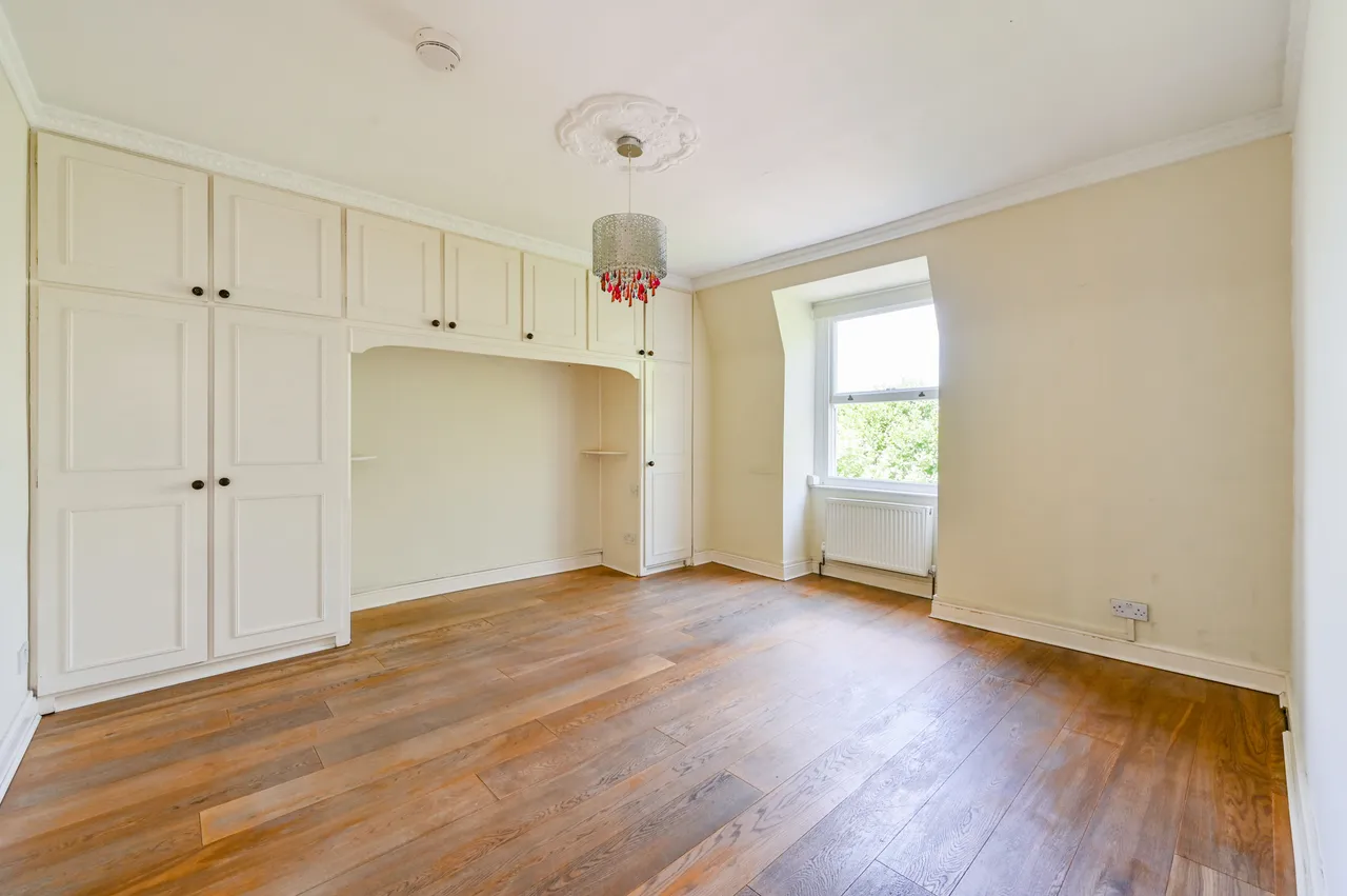 Flat 7, 121 Sutherland Avenue, London, photo 12