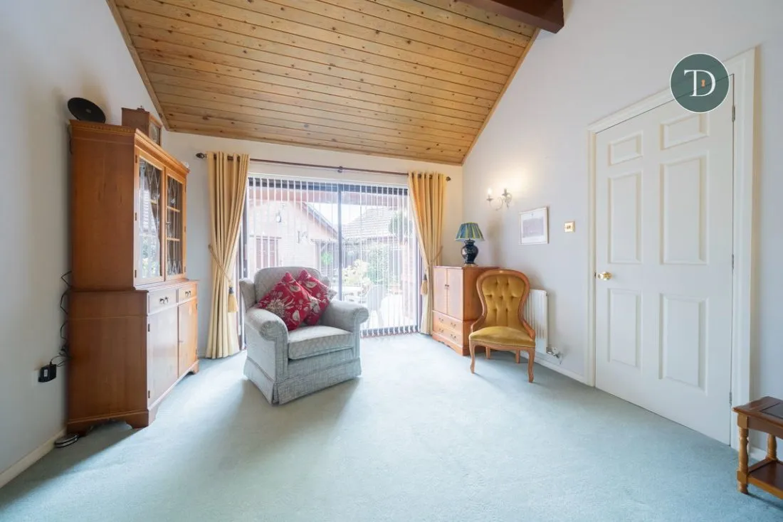 Vine Road, Great Sutton, CH66 2XX, photo 12