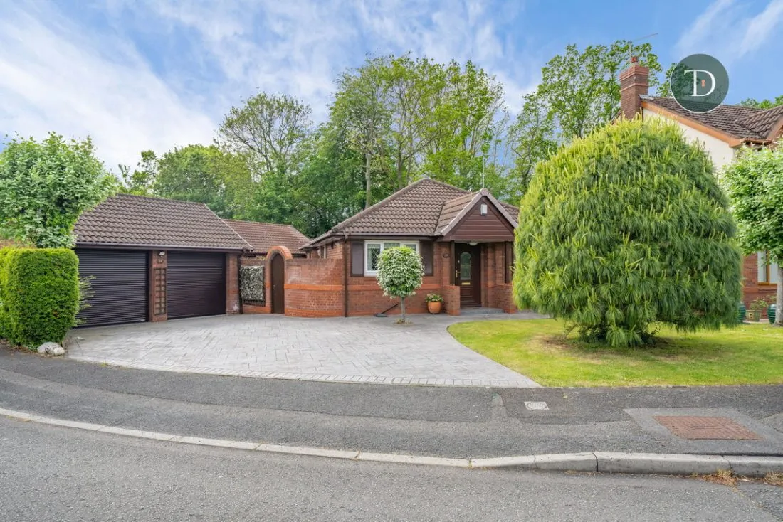3 bed house for sale — Vine Road, Great Sutton, CH66 2XX