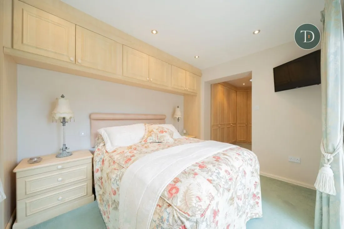 Vine Road, Great Sutton, CH66 2XX, photo 15