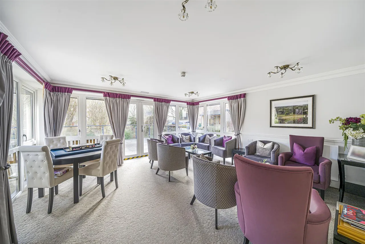 Gloucester Road, Malmesbury, SN16, photo 11