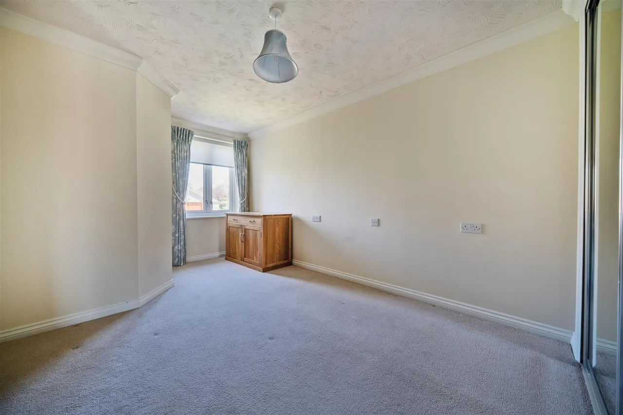 Gloucester Road, Malmesbury, SN16, photo 7