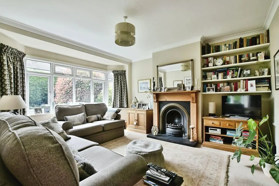 Dean Drive, Wilmslow, Cheshire, SK9, photo 2