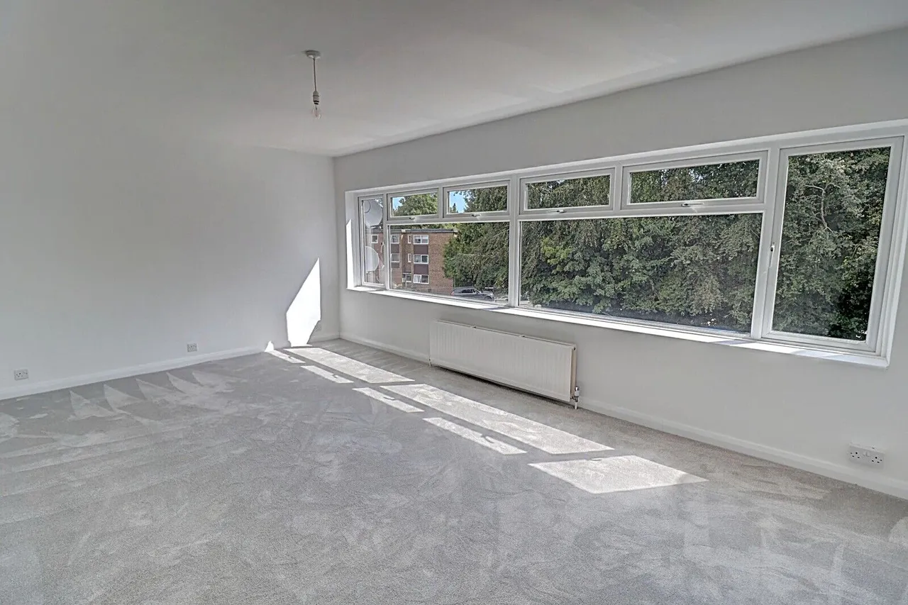 Park Parade Centre, High Wycombe, HP15, photo 6