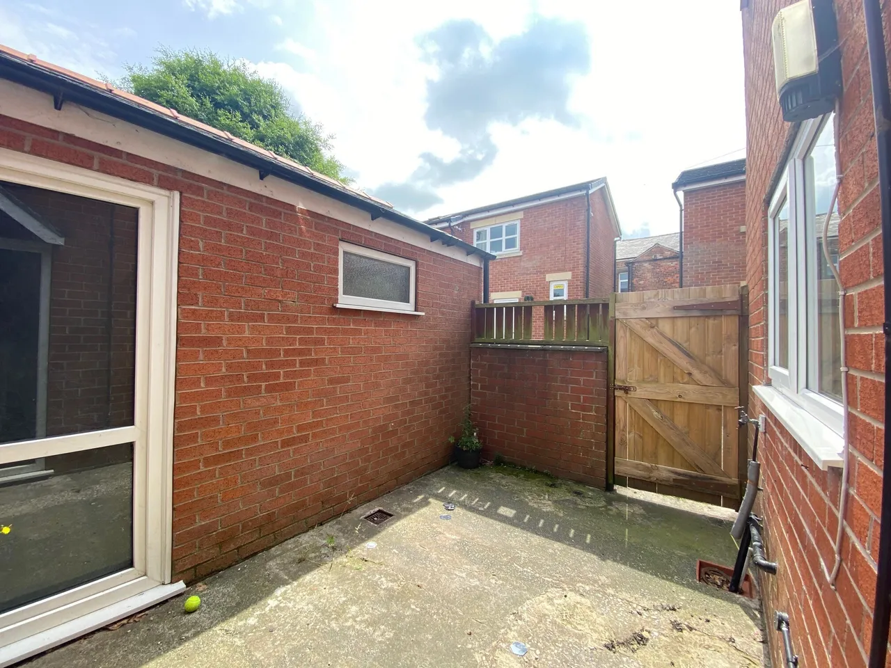 John Street, Coppull Chorley, photo 4