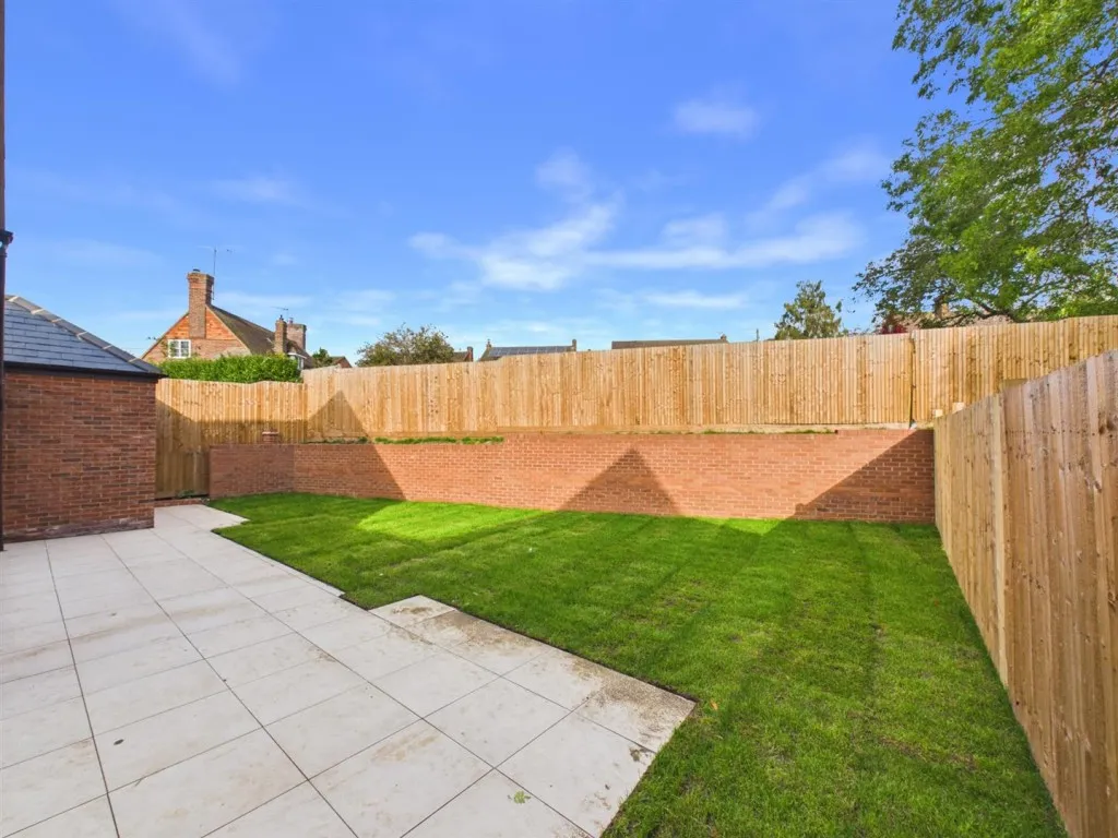 Lower Street, Quainton, photo 11