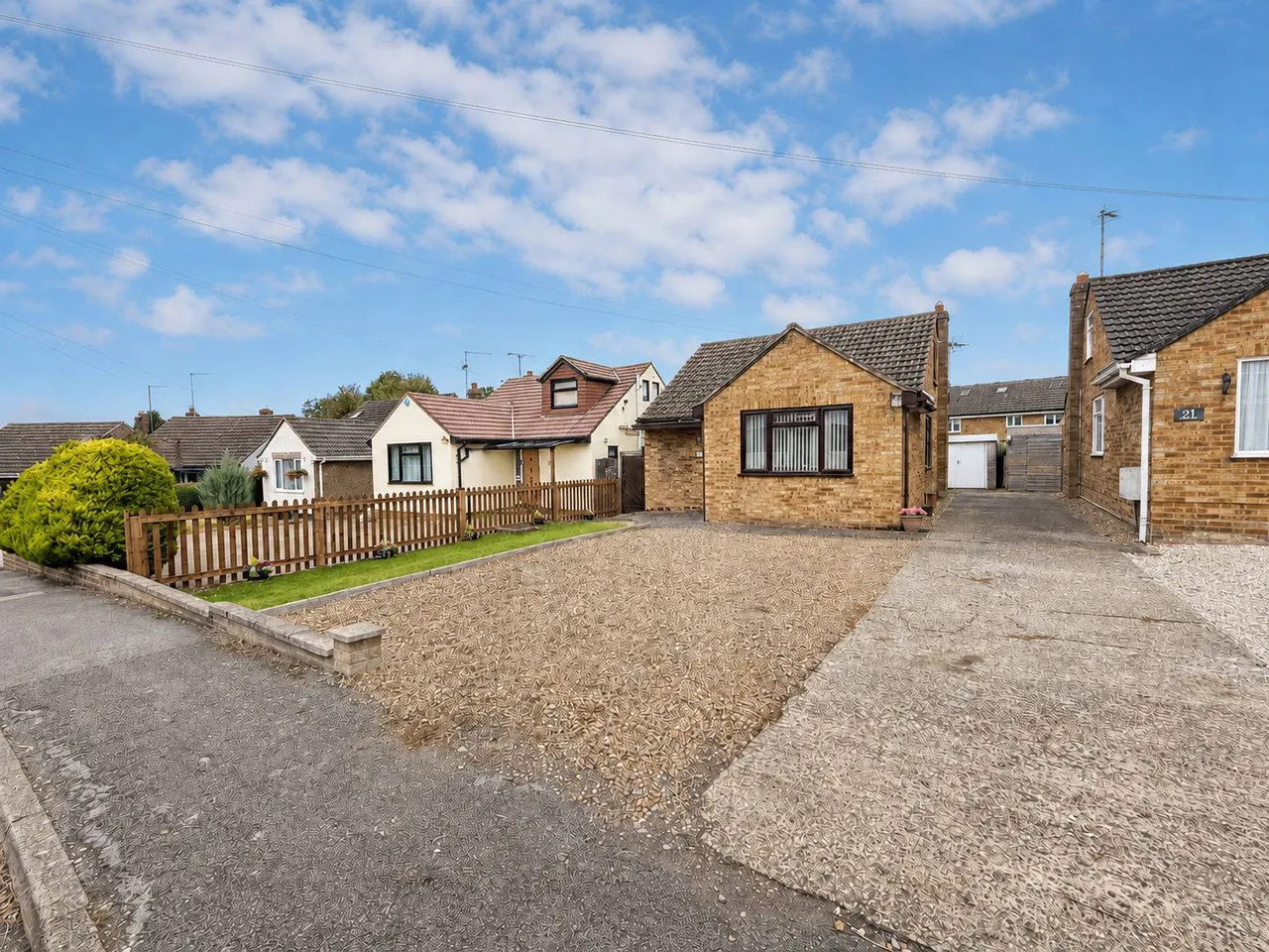 Willow Crescent, Great Houghton, Northampton, NN4 7AP, photo 17