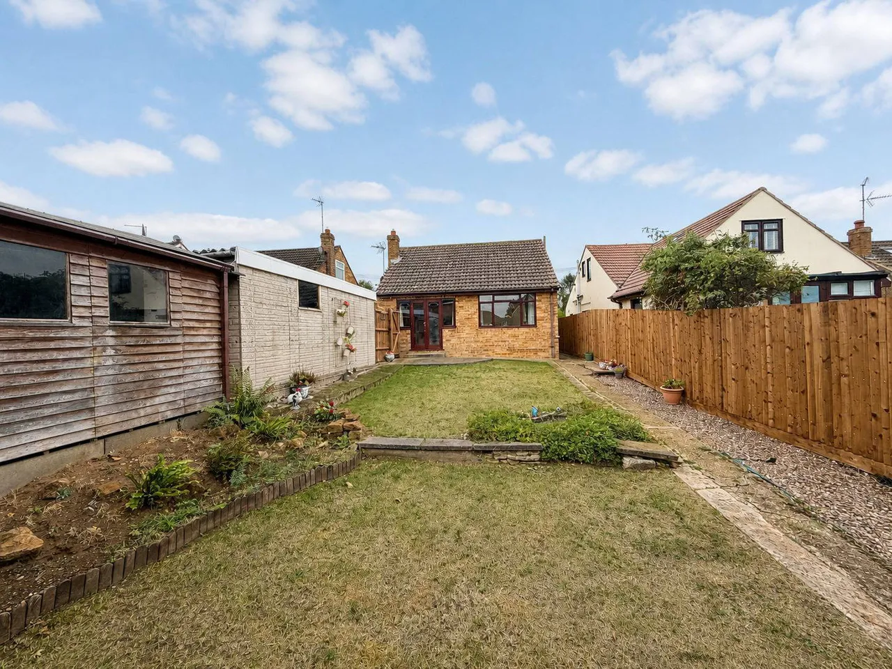 Willow Crescent, Great Houghton, Northampton, NN4 7AP, photo 12