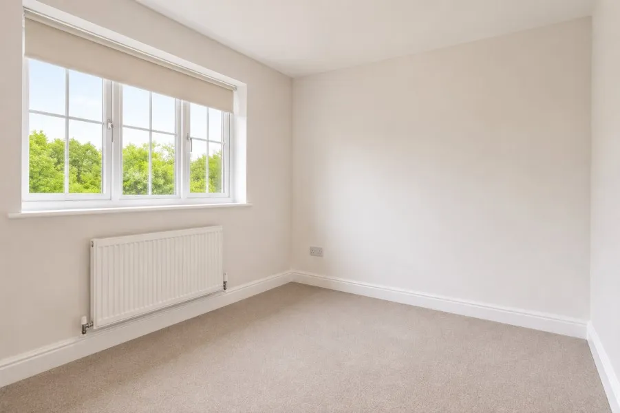 St Thomas Close, Chilworth, GU4, photo 10