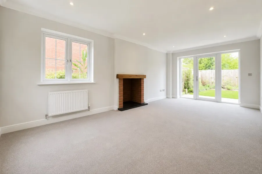 St Thomas Close, Chilworth, GU4, photo 5